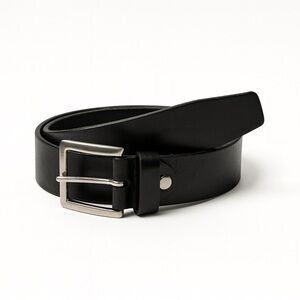 Maximilan mens leather belt essential silver buckle Italian black 105